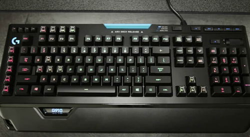羅技G910 Orion Spark機械鍵盤深度評測 光效、手感與實用性的全面解析